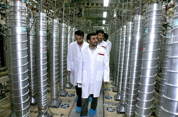 Iran xem xét ngừng làm giàu uranium ngắn hạn 