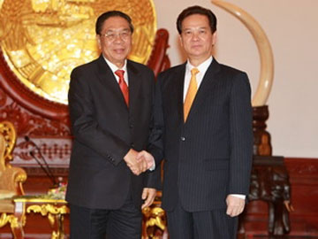 Thủ tướng Nguyễn Tấn Dũng hội kiến với Tổng Bí thư, Chủ tịch nước Lào 