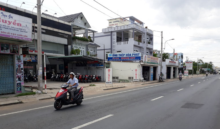 Tiếp tục phát triển hạ tầng thương mại