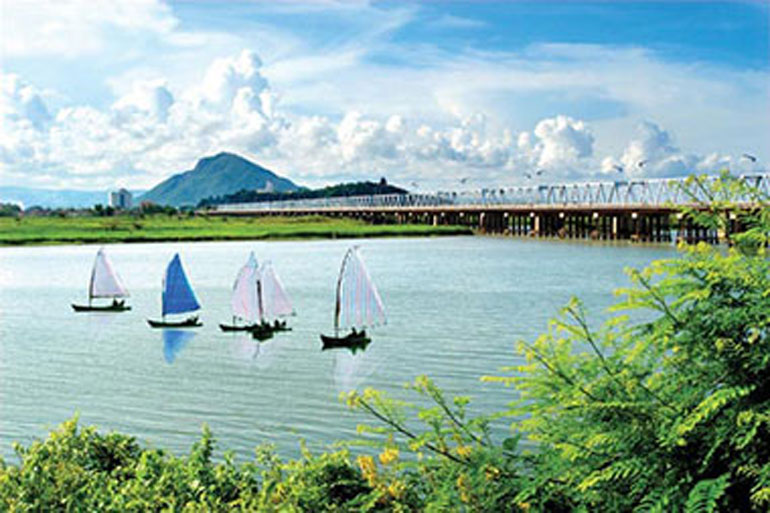 Nơi ấy em về - thơ NGUYỄN BÁ THUYẾT