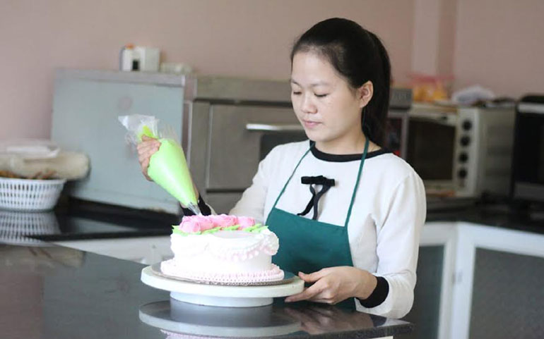 Khởi nghiệp từ nghề làm bánh