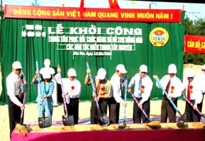 060413-khoi-cong.jpg