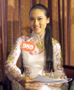 060921-Cao-Thanh--Hang-1.jpg