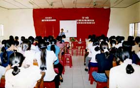 060929-hoi-nghi.jpg