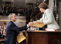 070125- TT Bush- Pelosi.jpg