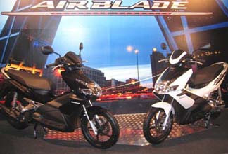 070425- Honda Air Blade.jpg