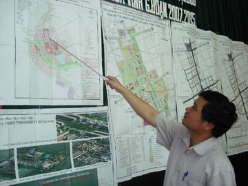 071204-TT-H-Vinh.jpg