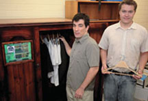 071222-smart-closet.jpg