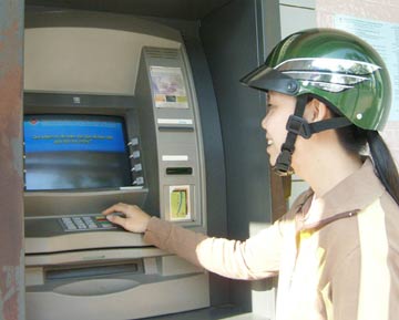 080225-atm.jpg