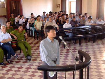 Nguyen-Khanh-Tho-080712.jpg