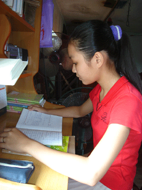 be-ngoc-chau--080912.gif