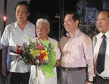 tang-hoa-090511.gif