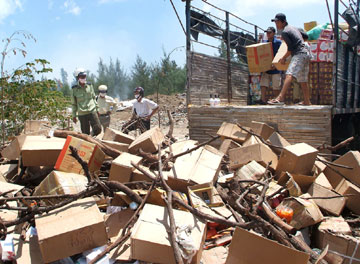 Tieu-huy-hang090821.jpg