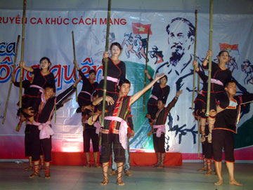 van-nghe-091223.jpg