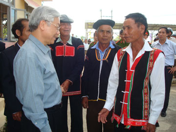 nguyen-phu-trong100713.jpg