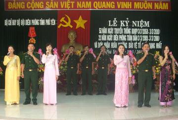 van-nghe-BP100803.jpg