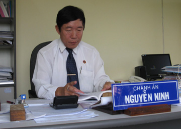 ninh101127.jpg