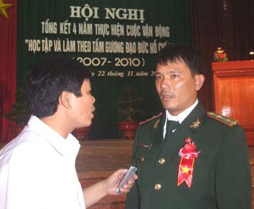 phong-van101201.jpg