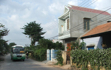 long-binh110110.jpg