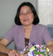 kim-tuyet111102.jpg