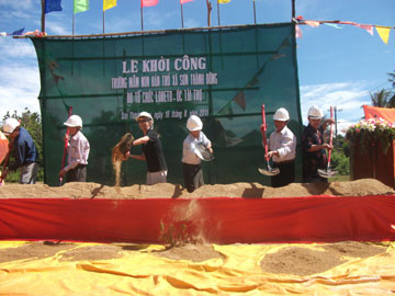 khoi-cong-111116.jpg