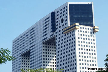 tha4-111002.jpg