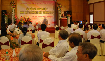 quang-canh111012.jpg