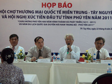 hop-bao-110823.jpg