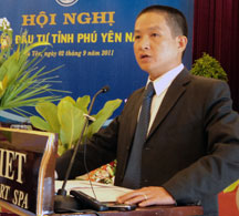 ong-Trinh110903.jpg