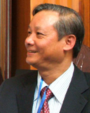 Pham-Dinh-Cu-110928.jpg