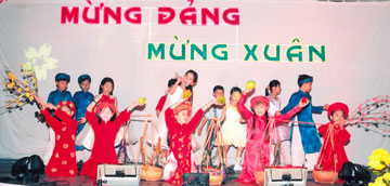 van-nghe-120301.jpg