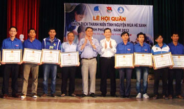 hoi-quan-2120812.jpg