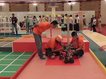 robocon-120820.jpg