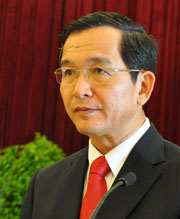 Ong-Nhat130103.jpg