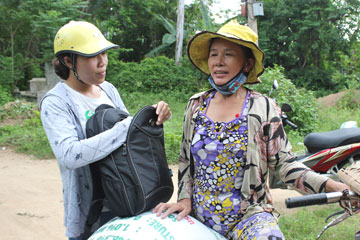 lao-dong121007.jpg