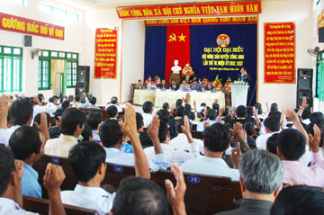 quang-canh-dai-hoi-121214.jpg