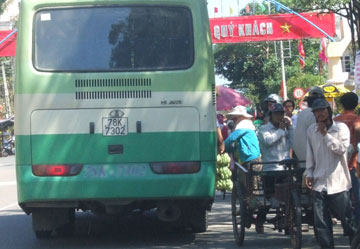 bus120217.jpg