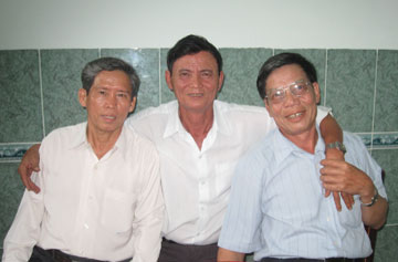 cuu-binh120401.jpg