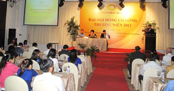 Thuan-Thao-dai-hoi120429.jpg