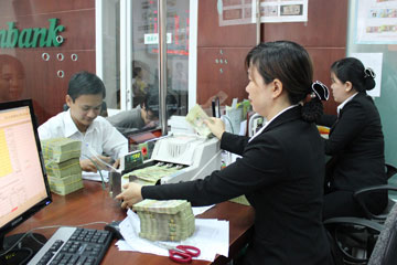 vietcombank120525.jpg