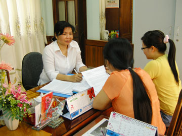 anh-tu-van120705.jpg