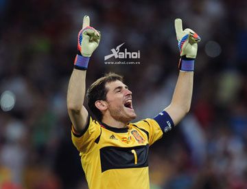 casillas130106.jpg