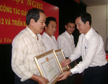 bang-khen130115.jpg