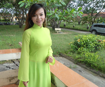 Truc-Linh130228.jpg