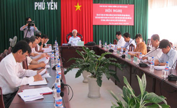 hoi-nghi130407.jpg