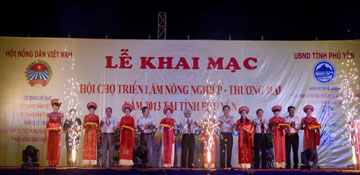 khai-mac-hoi-cho130907.jpg