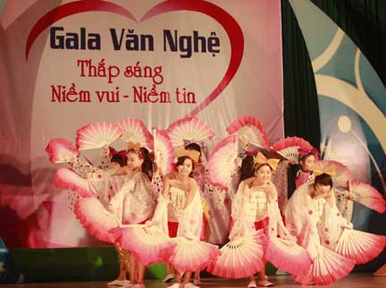 van-nghe131122.jpg