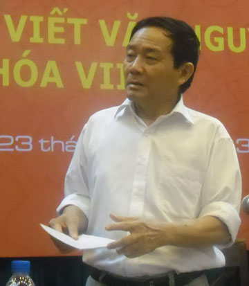 Nha-tho-Vu-Duy-Thong131210.jpg