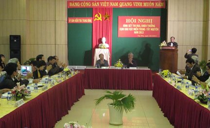 hoi-nghi131220.jpg