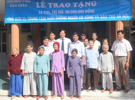 anh-trao-qua140225.jpg